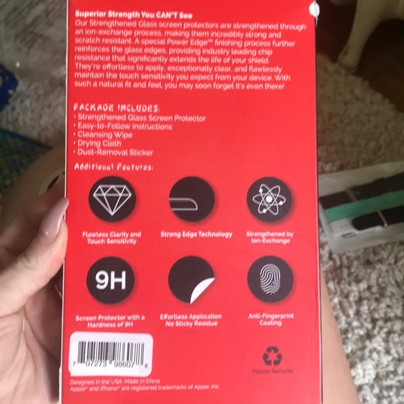 iPhone 7 Screen Protector - Picture 2 of 2